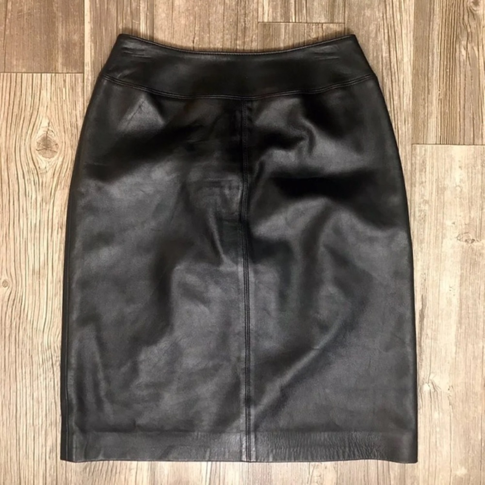 Genuine leather skirt Size 6
